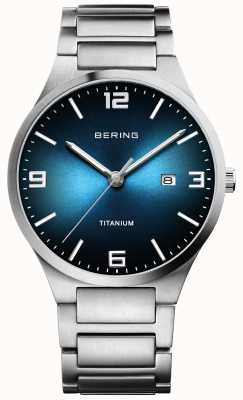 Bering Herenhorloge met geborstelde titaniumblauwe wijzerplaat 15240-777