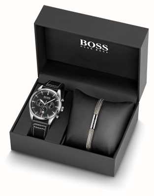 BOSS Heren Pioneer chronograaf horloge en armband set 1570120