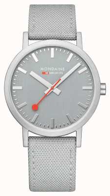 Mondaine Klassiek 40 mm goed grijs horloge met stoffen band A660.30360.80SBH